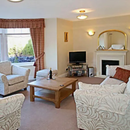 Holiday home Garthmere